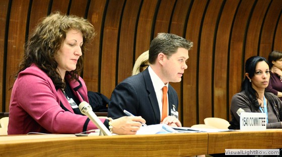 Mr. Michael Aho (centre) US Member of the 1540 Committee, delivering a message from the 1540 Chair at the meeting of the States Parties to the Biological Weapons Convention in Geneva on 9 December. With him is 1540 Expert Ms. Dana Perkins (left).