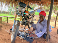 Dulce Santos, the first female mechanic in Angoche