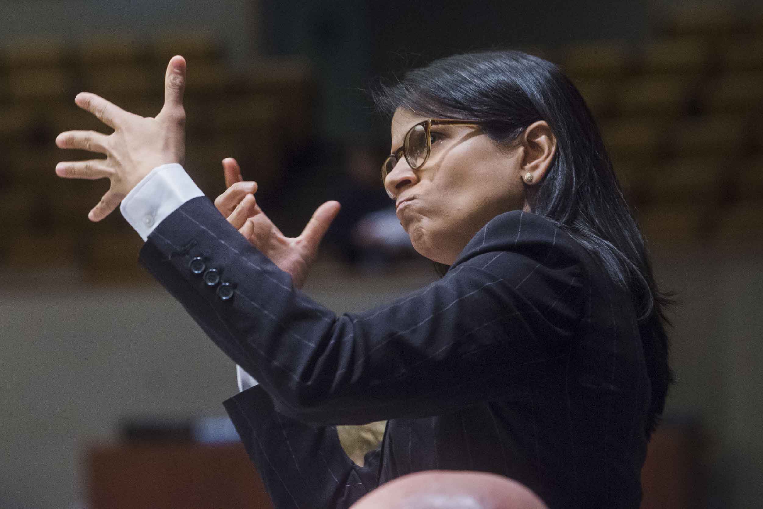 Maleni Chaitoo, representative of the International Disability Alliance – International Disability and Development Consortium (IDA/IDDC), addresses the meeting using sign language during a special event in observance of the International Day of Persons with Disabilities (United Nations, New York, 3 December 2015).