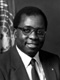 Поль Дж. Ф. Лусака (Замбия) — Председатель тридцать девятой сессии  Генеральной Ассамблеи