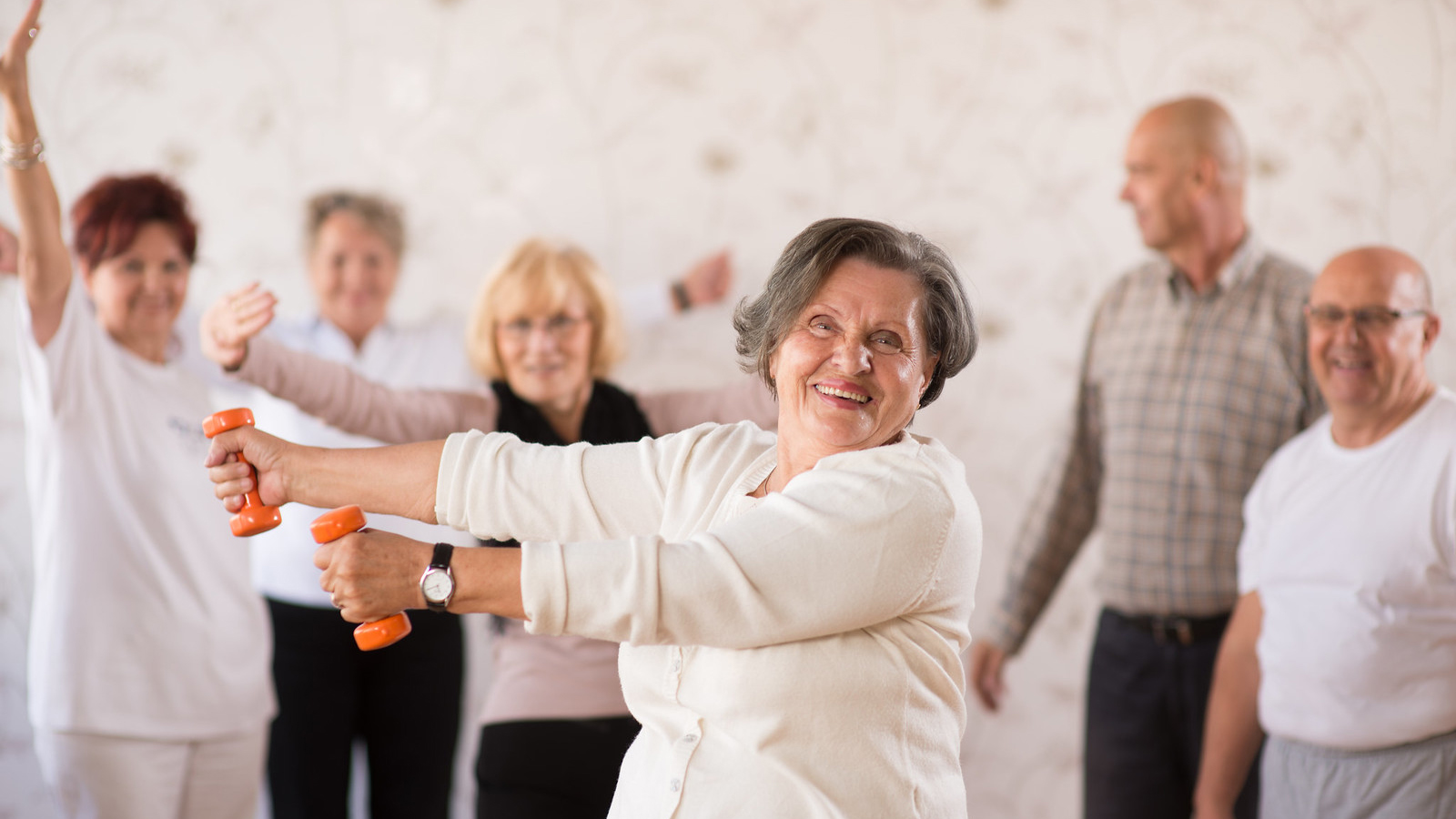 Personnes âgées pratiquant une activité physique