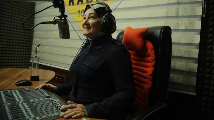 Nazira Inoyatova is a radio host and the creative/programme director at Avtoradio FM 102.0 in Tashkent, Uzbekistan. Photo courtesy Azamat Abbasov