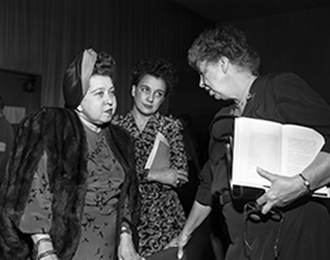 Minerva Bernadino, Ana Figueroa et Eleanor Roosevelt